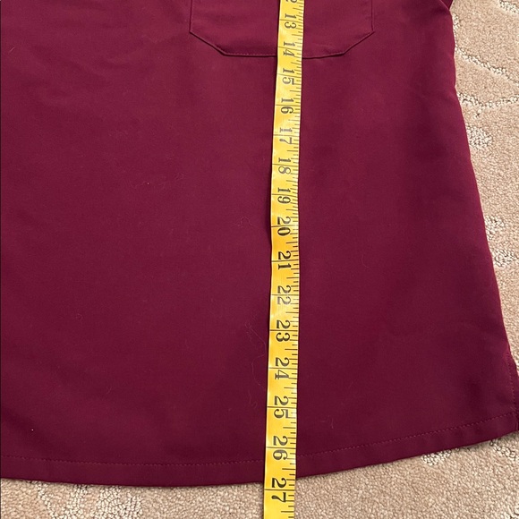 FIGS Catarina One Pocket Burgundy Scrub Top, Medium - Picture 6 of 9